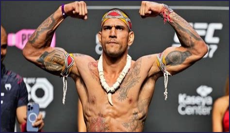 Alex Pereira's Next Move: Light Heavyweight Domination?